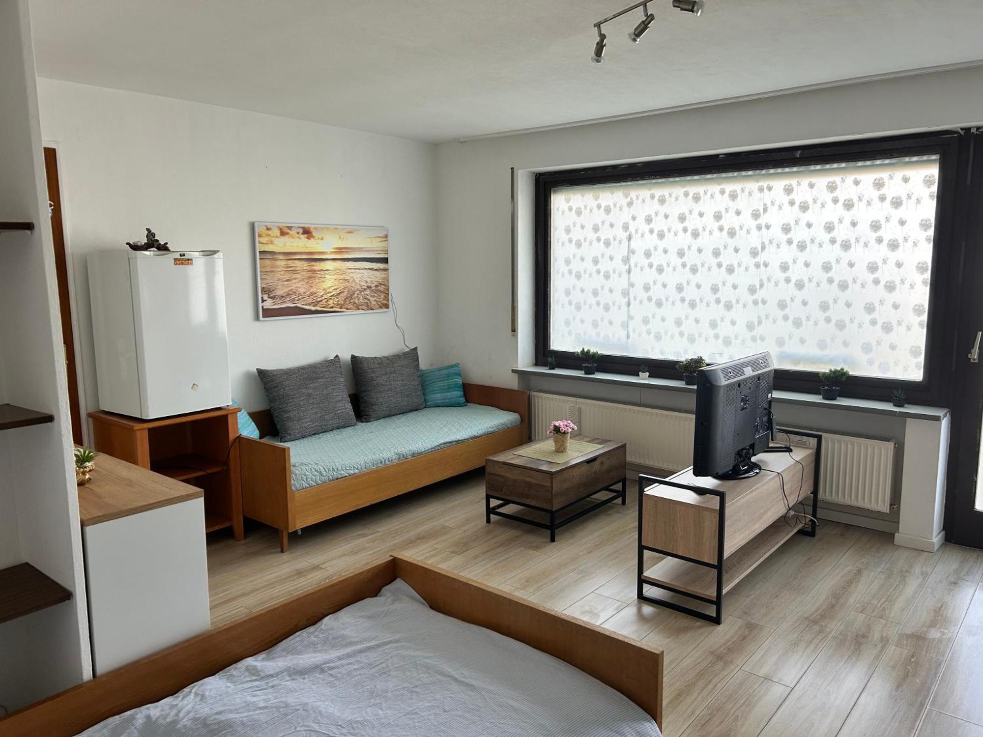 2-5 Bettzimmer Креглинген Экстерьер фото